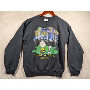 Vintage 2010 Peanuts Knotts Berry Farm Sweatshirt SMALL Glitter Fireworks Black